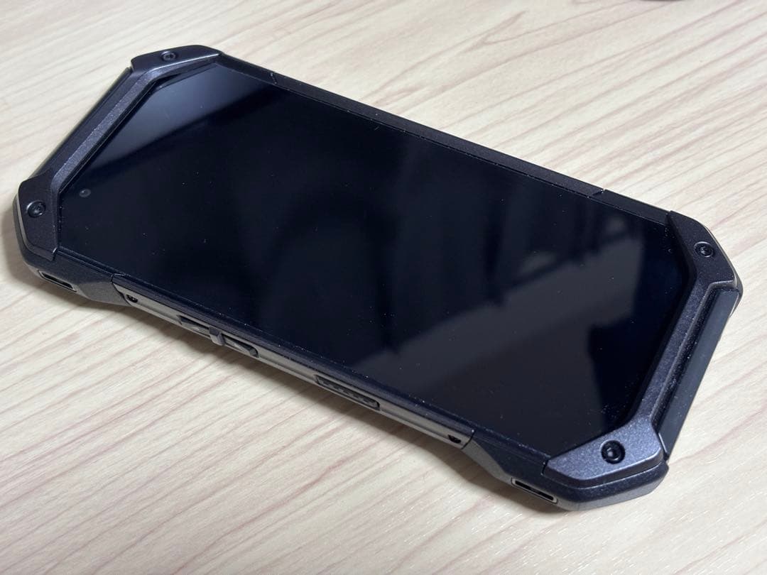 TORQUE 5G ブラック　京セラ