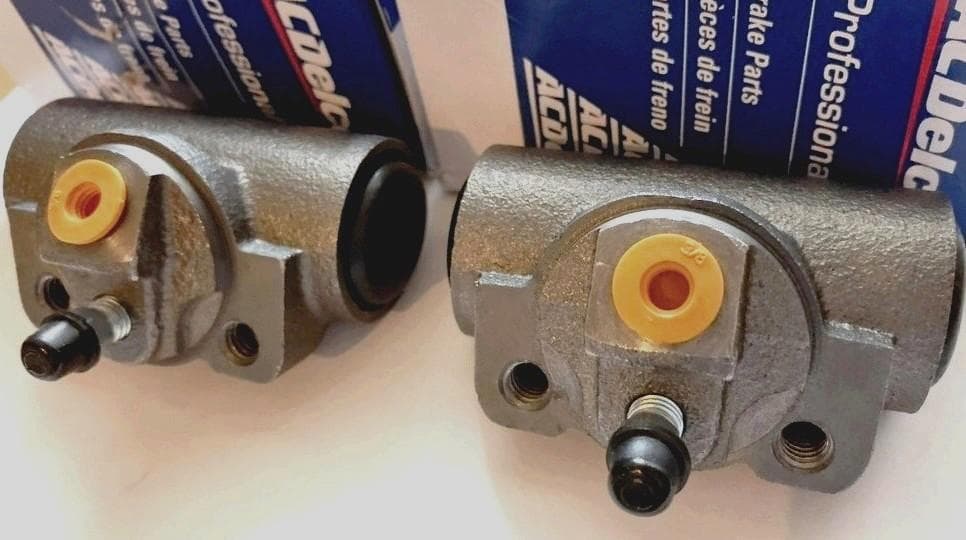 ★グランドワゴニア リアブレーキホイールシリンダー2個セット 送料無料 即決★