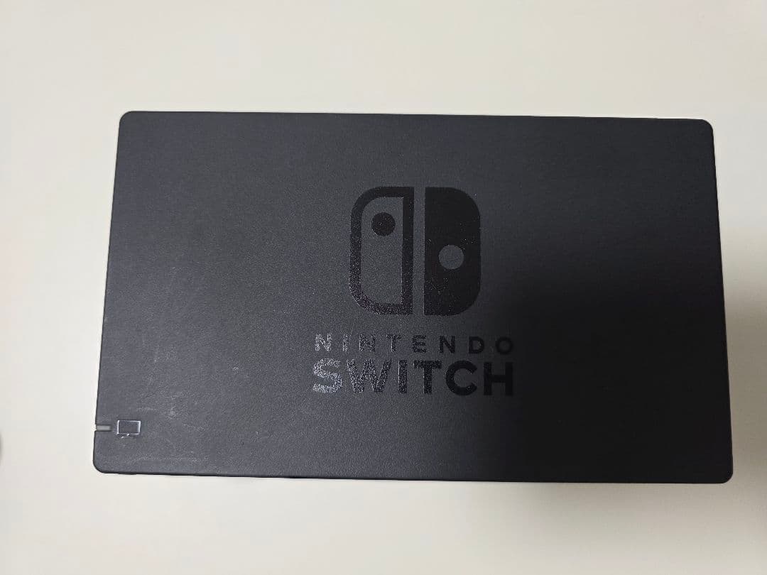 P*ル様 Nintendo Switch 本体 青/赤 Joy-Con 付属品あ