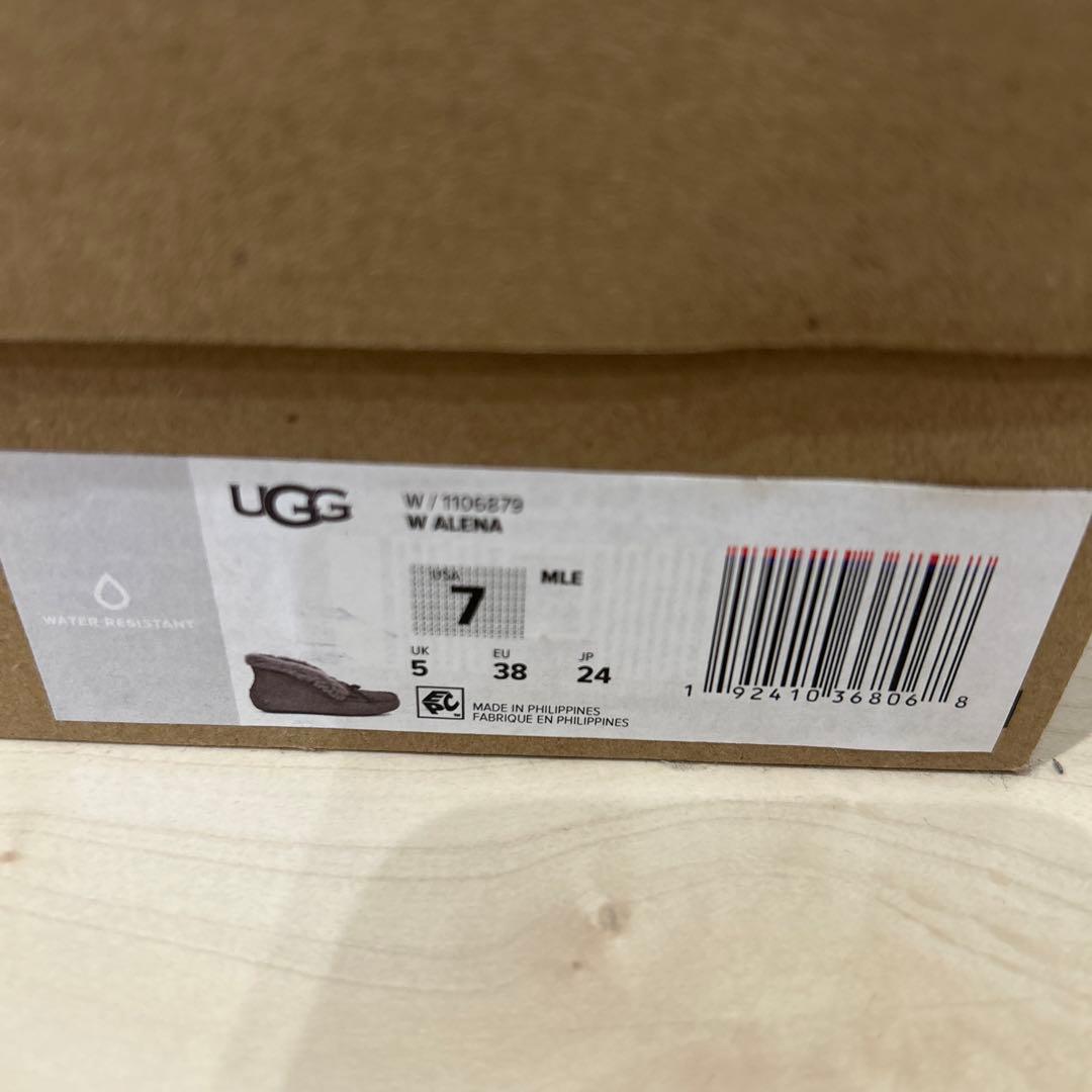 UGG サイズ7 (24センチ)