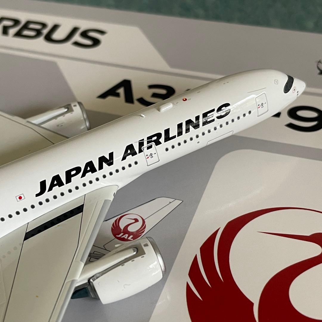 JAL 日本航空 A350-900 JA16XJ av 1:400 スタンド付き