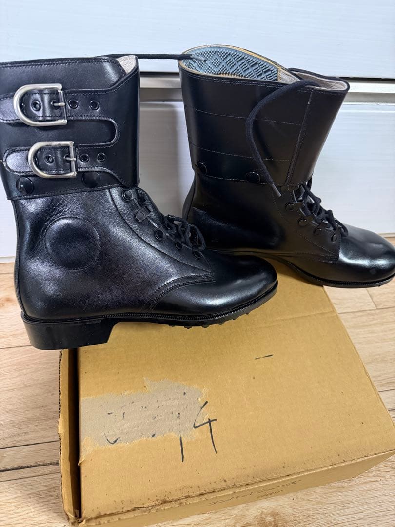 警察隊使用 編み上げブーツ 予備品 未使用 本革 25.5cm