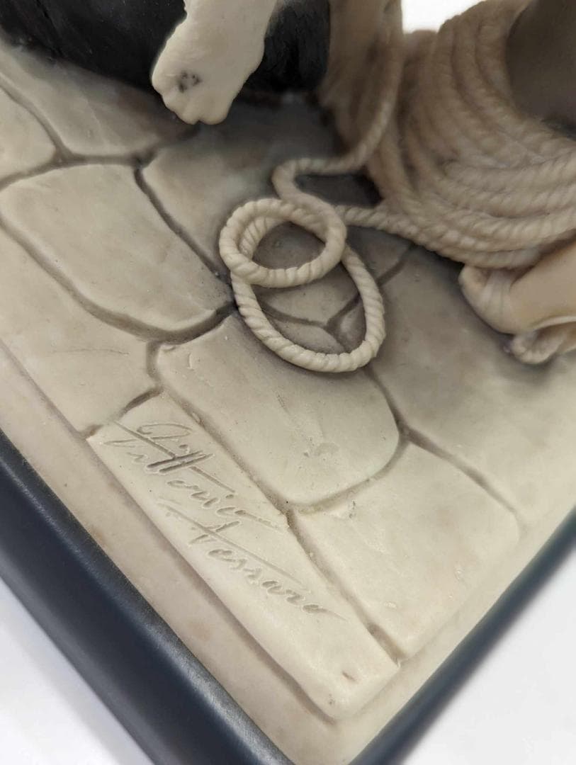 VittorioTessaro　ヴィットリオテッサーロ　女性　置物　イタリア製