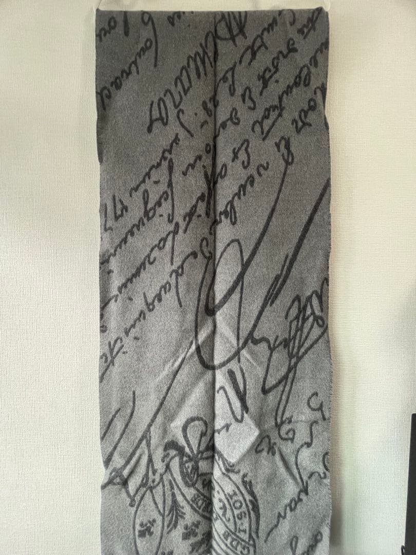 ベルルッティ　リバーシブル　グレーマフラー