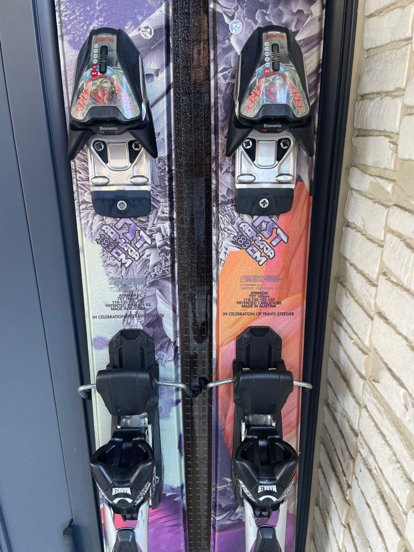 ARMADA スキー板 グラフィックデザイン　ARMADA TST 183cm