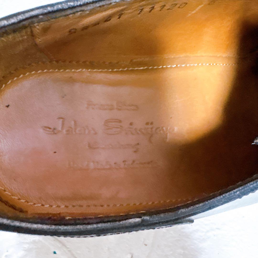 【ジャランスリウァヤ】ドレスシューズ 革靴 黒 内羽根 フォーマル メダリオン