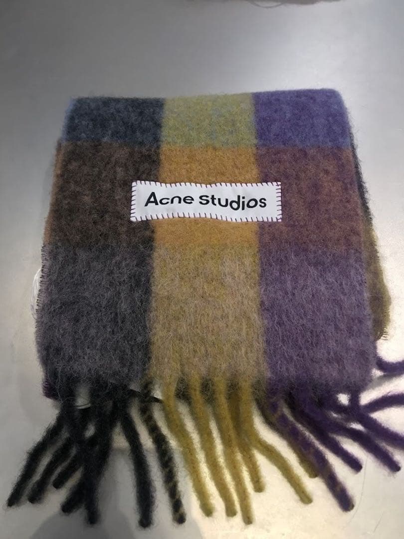 Acne Studios モヘアチェックスカーフ