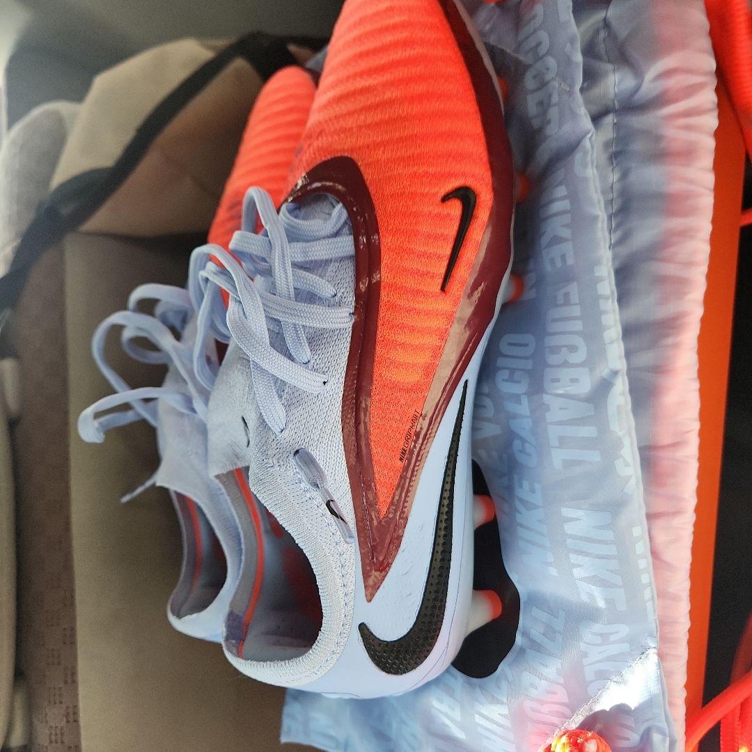 ナイキファントム6ag 24,5cm