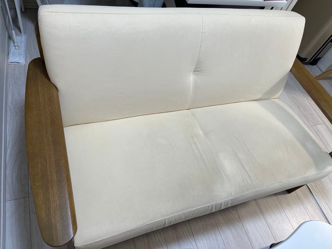 【2/27以降発送】カリモク家具 2人掛けソファ