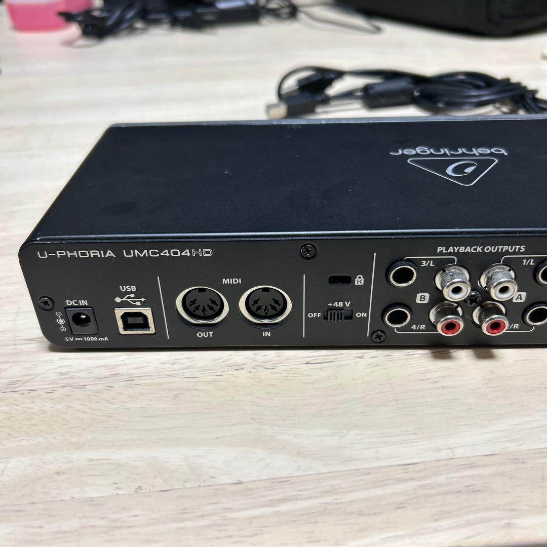 Behringer U-PHORIA UMC404HDオーディオインターフェイス