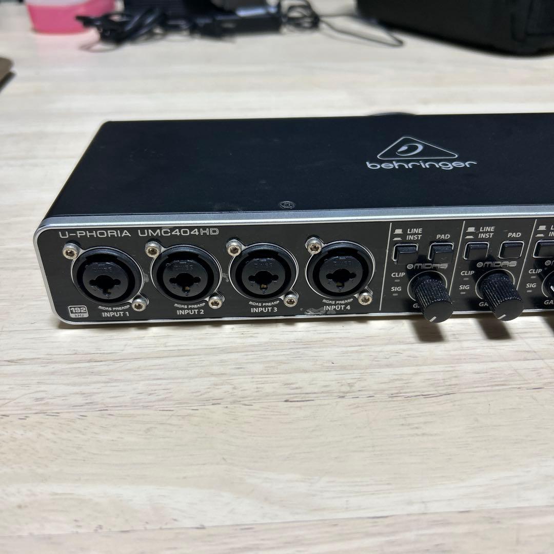 Behringer U-PHORIA UMC404HDオーディオインターフェイス