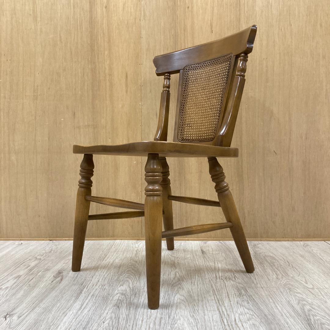 【飛騨産業】キツツキ　ダイニングチェア　椅子　木製　B