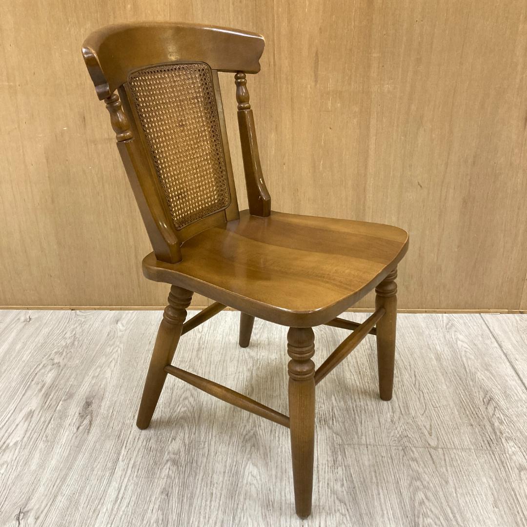 【飛騨産業】キツツキ　ダイニングチェア　椅子　木製　B