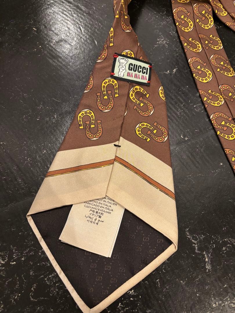 ぴろ　GUCCI HAHAHA アレッサンドロミケーレ ハリースタイルズ