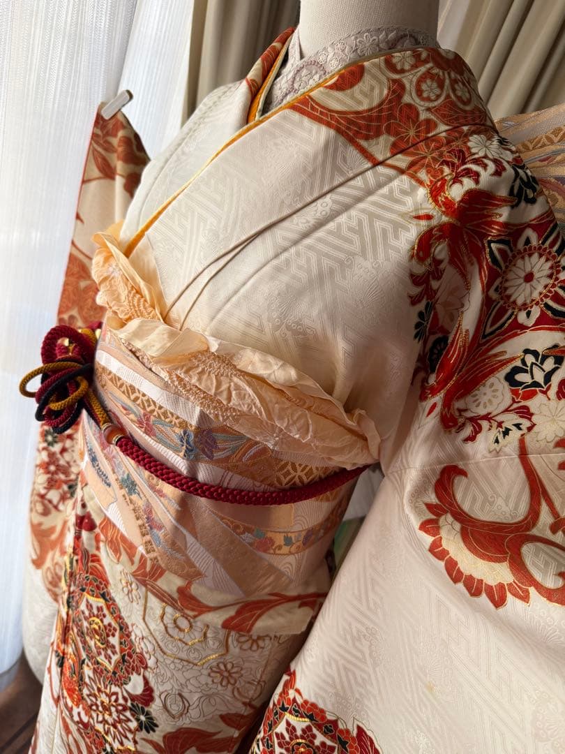 振袖フルセット アイボリーホワイト×オレンジ×ゴールド 金駒刺繍