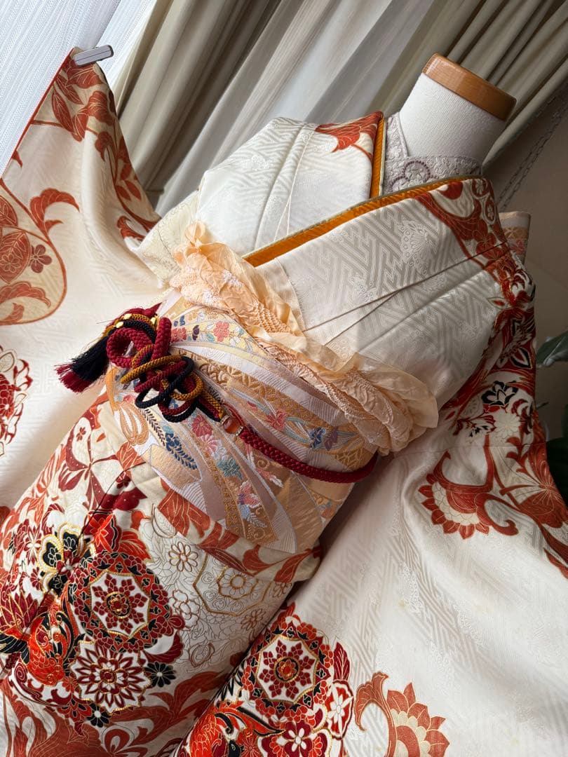振袖フルセット アイボリーホワイト×オレンジ×ゴールド 金駒刺繍