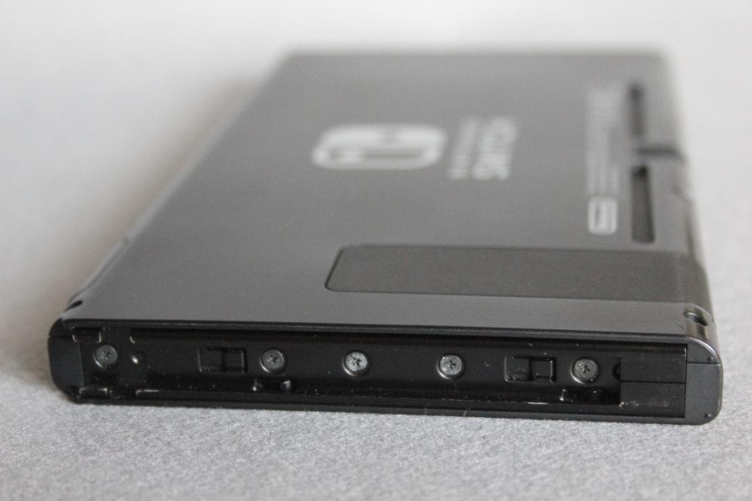 極美品！ニンテンドースイッチ 本体のみ バッテリー強化版 動作良好 Switch