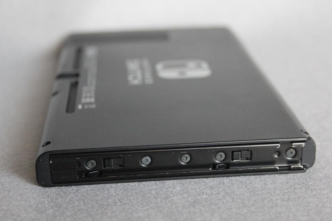 極美品！ニンテンドースイッチ 本体のみ バッテリー強化版 動作良好 Switch