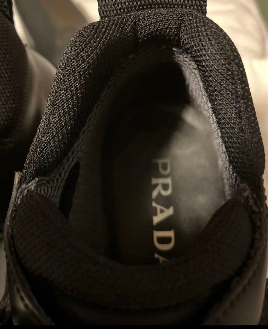 Prada スニーカー