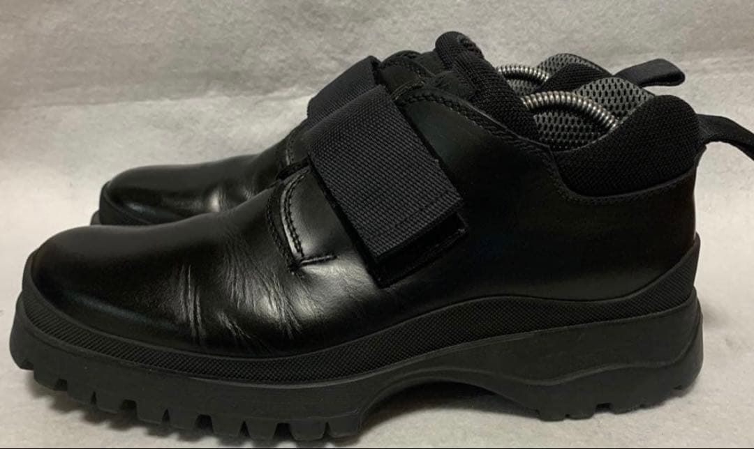 Prada スニーカー