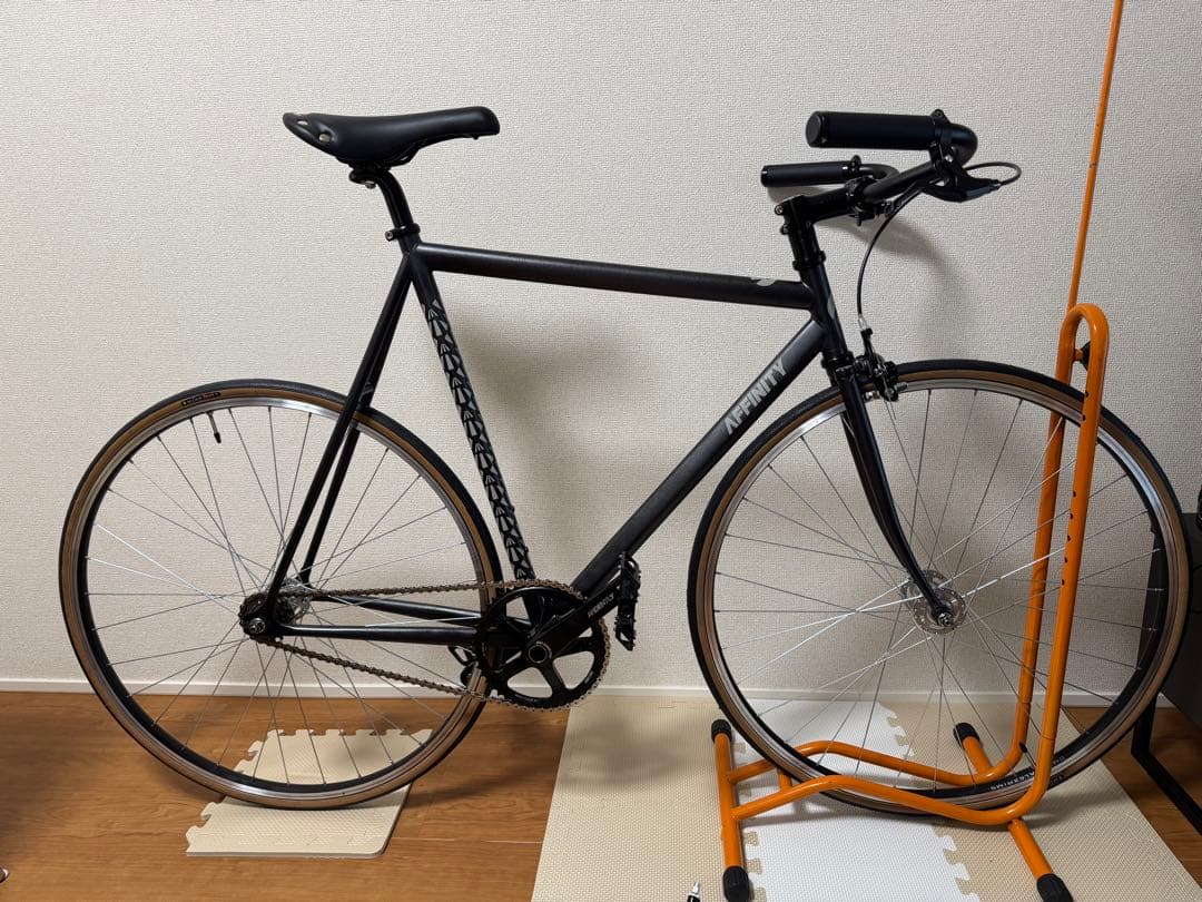 AFINITY ロープロ　Mサイズ