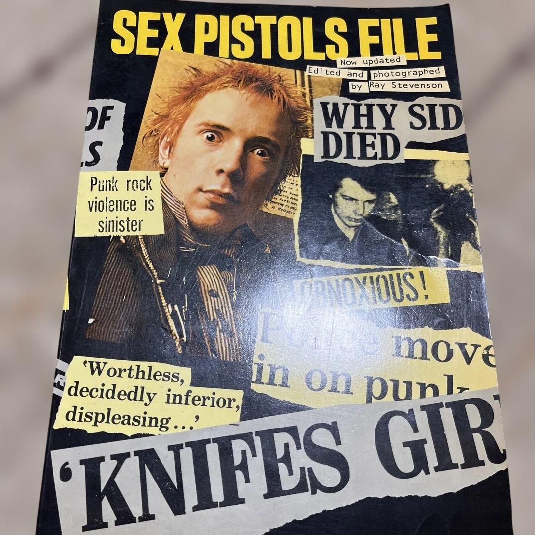 セックスピストルズ　写真集　洋書　4冊まとめ