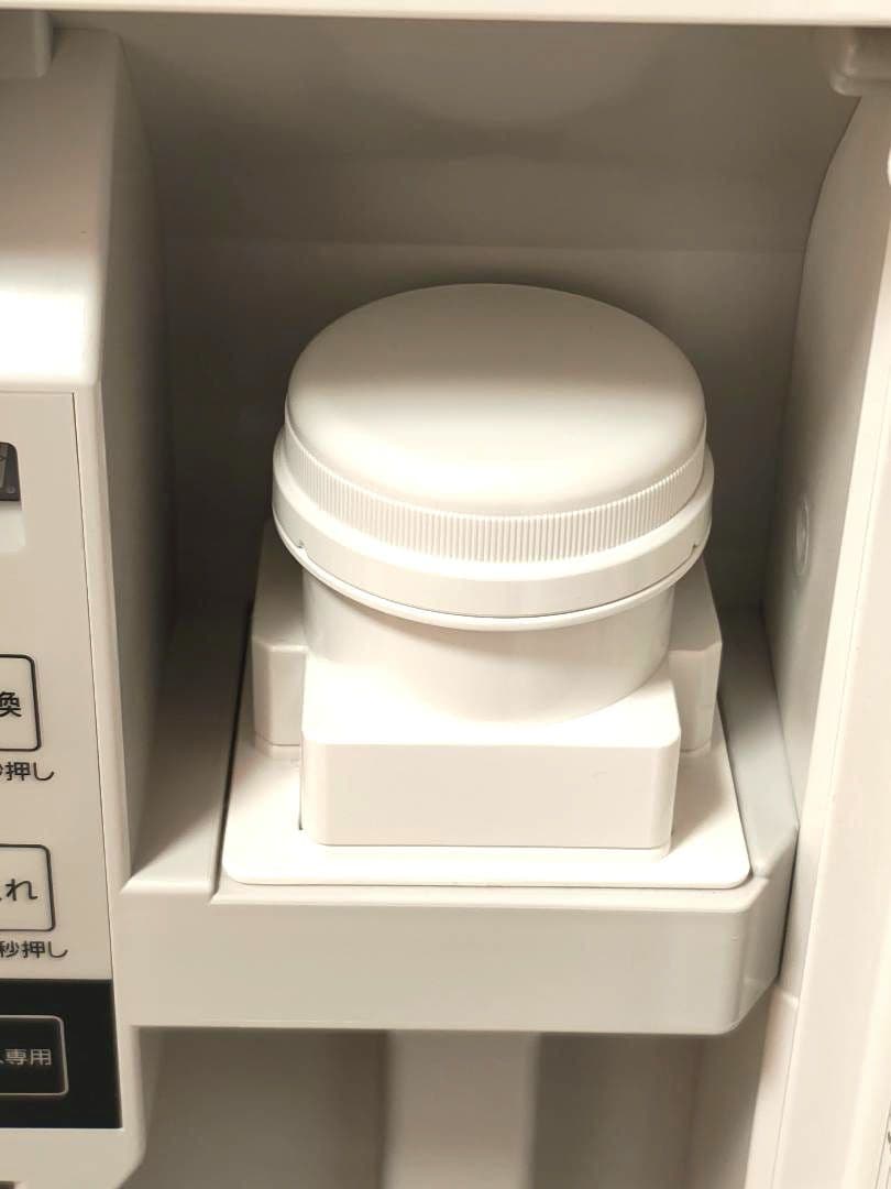 電極と塩タブほぼ未使用　パナソニック　ジアイーノ　除菌脱臭機　F-MV2100