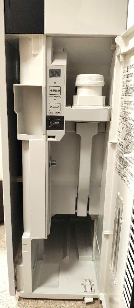 電極と塩タブほぼ未使用　パナソニック　ジアイーノ　除菌脱臭機　F-MV2100