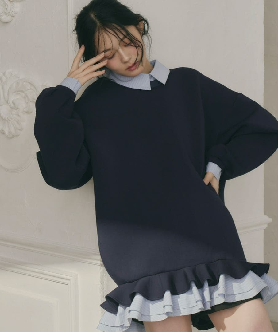 Olu. フリルレイヤードダンボールスウェット ネイビー 新品タグ付き