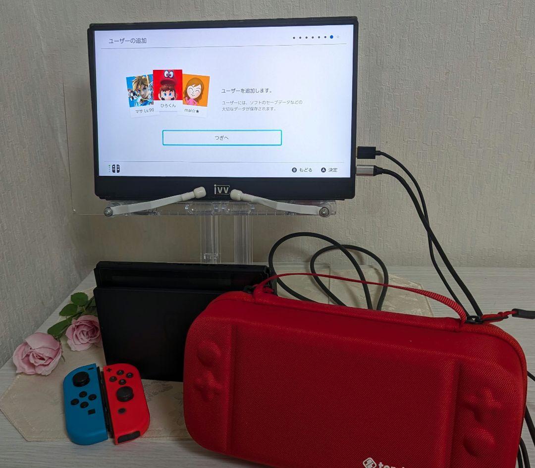 Nintendo Switch 本体 SDカード内蔵 専用ケース付き