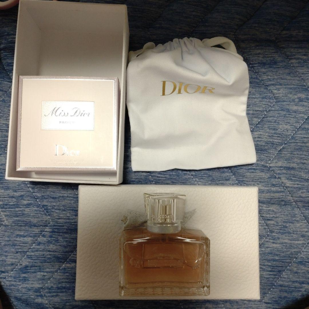 Miss Dior パルファムアロー特別仕様