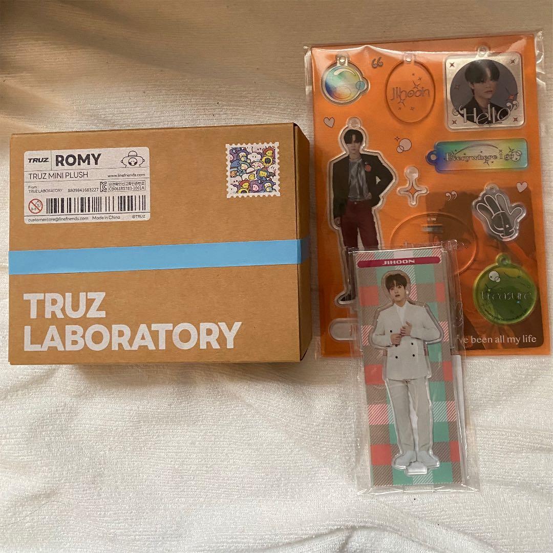 treasure ジフン　アクスタ　minini romy