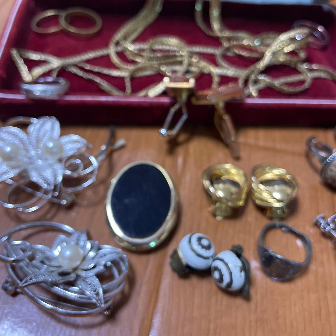 ラ*ー様 遺品整理　アクセサリーセット