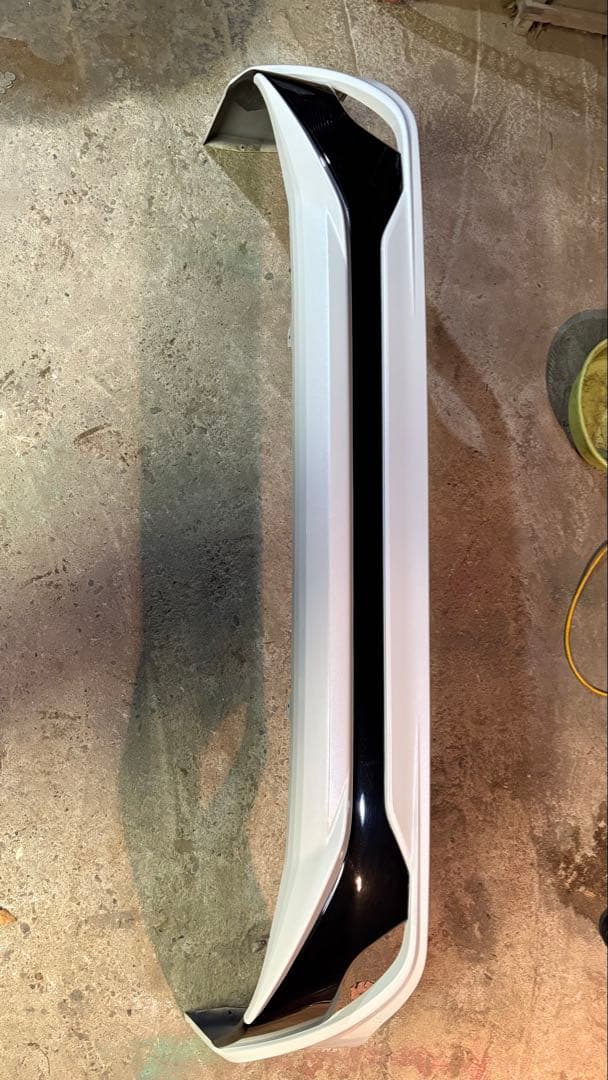 プリウス50リアモデリスタ　美品