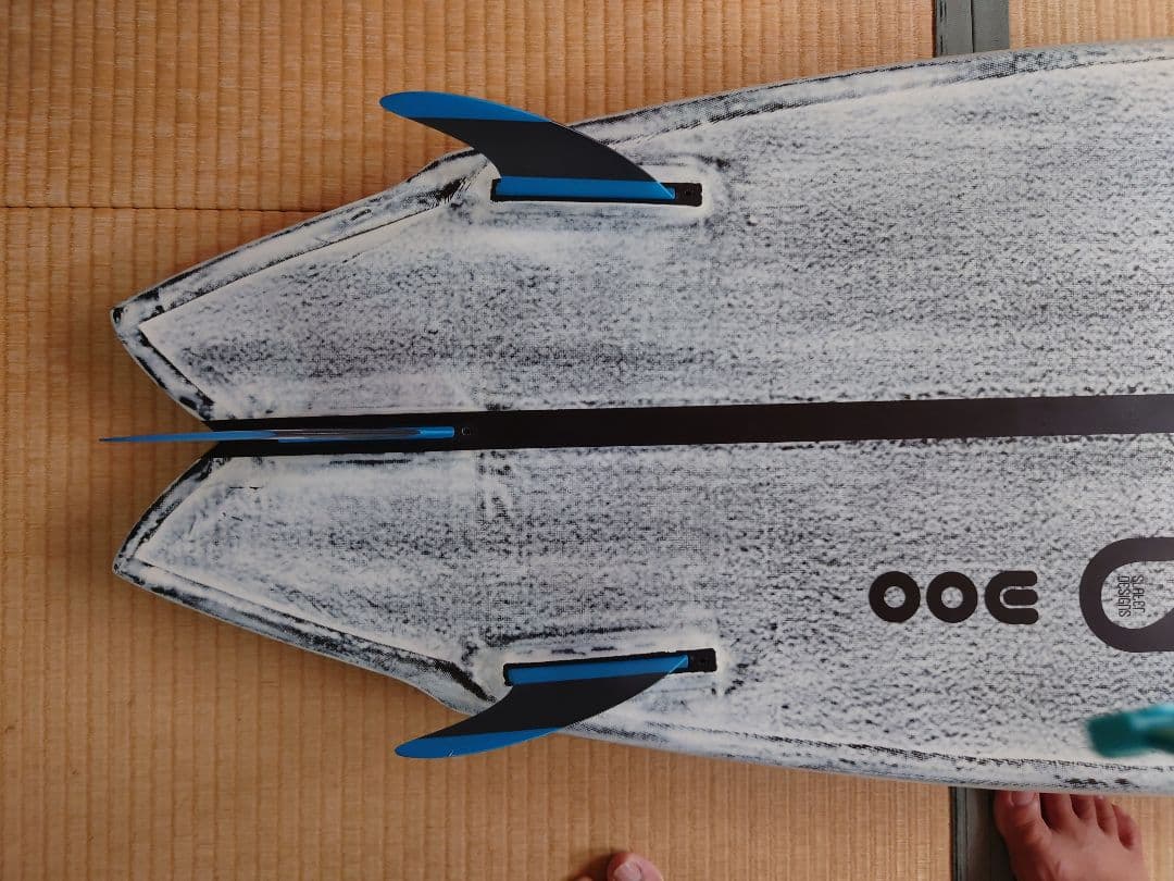 超美品　ファイヤーワイヤー グレート ホワイト ツイン 5'9 30.5L