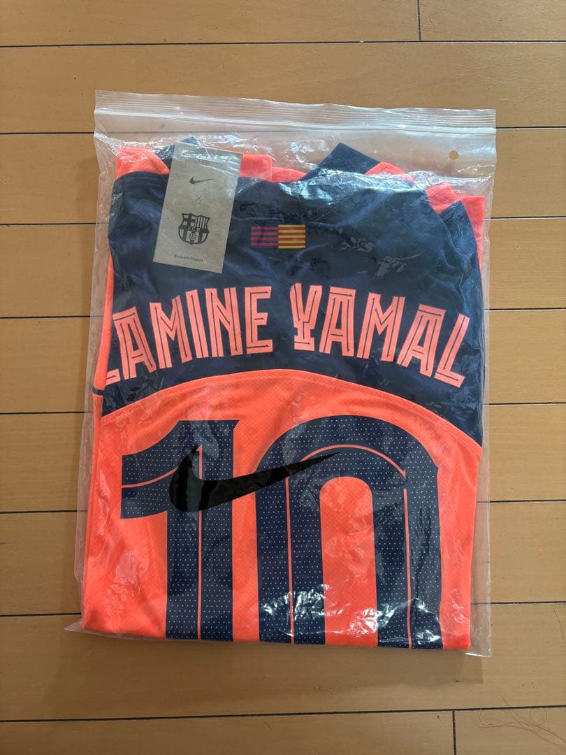 新品❗️未使用❗️最新バルセロナFC１０番　ヤマル選手レプリカユニホーム