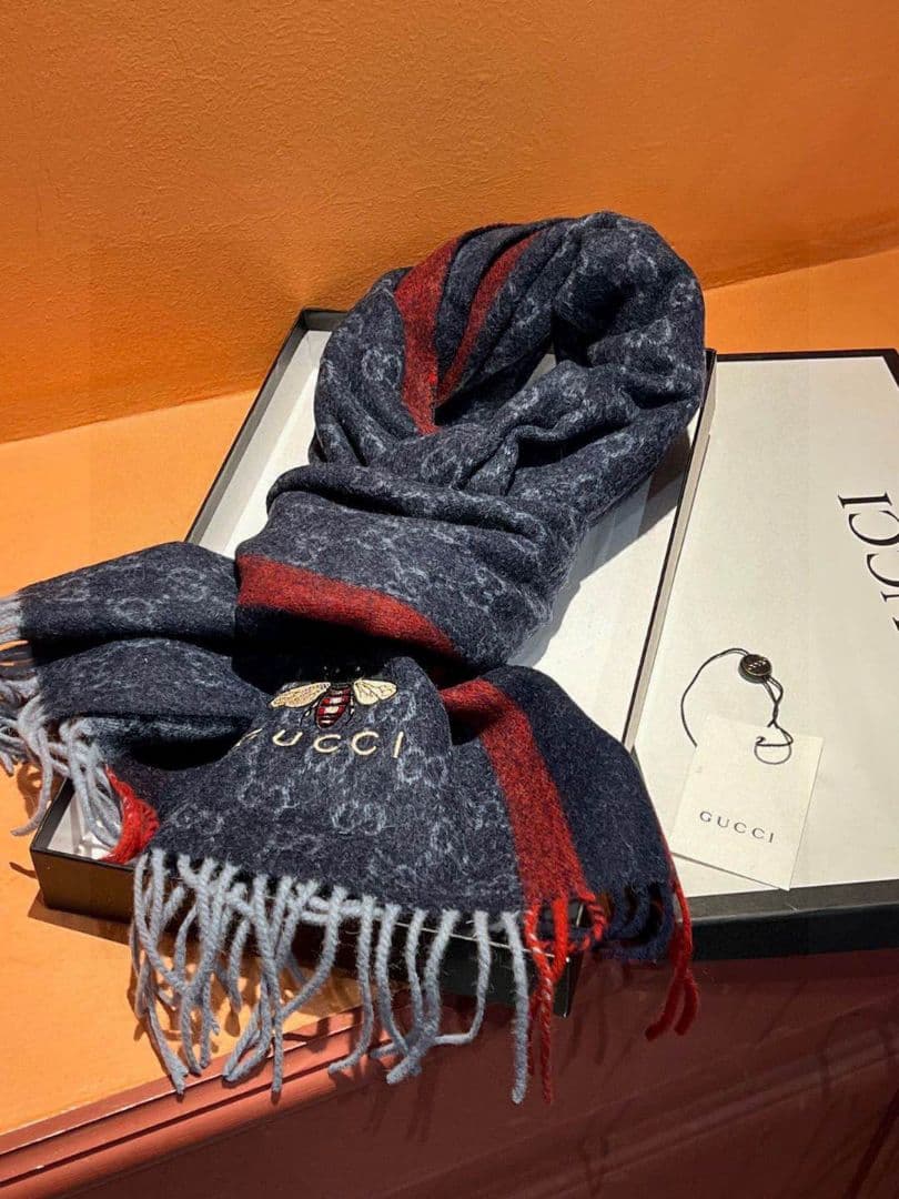 GUCCI　グッチ　マフラー　190×40cm