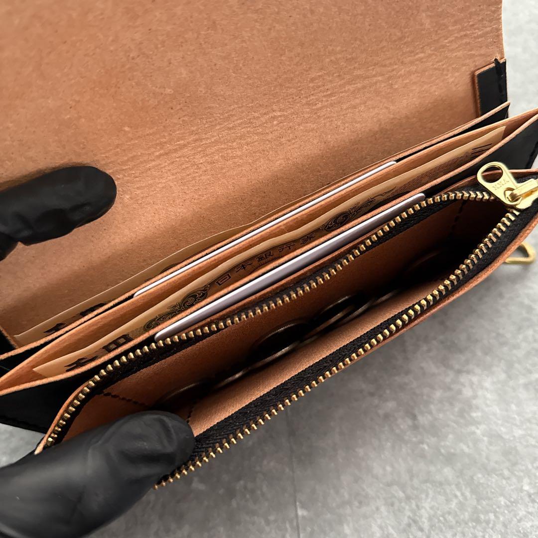 トラッカーウォレット　丘染めブラック　茶芯　3層　真鍮　長財布　ロングウォレット