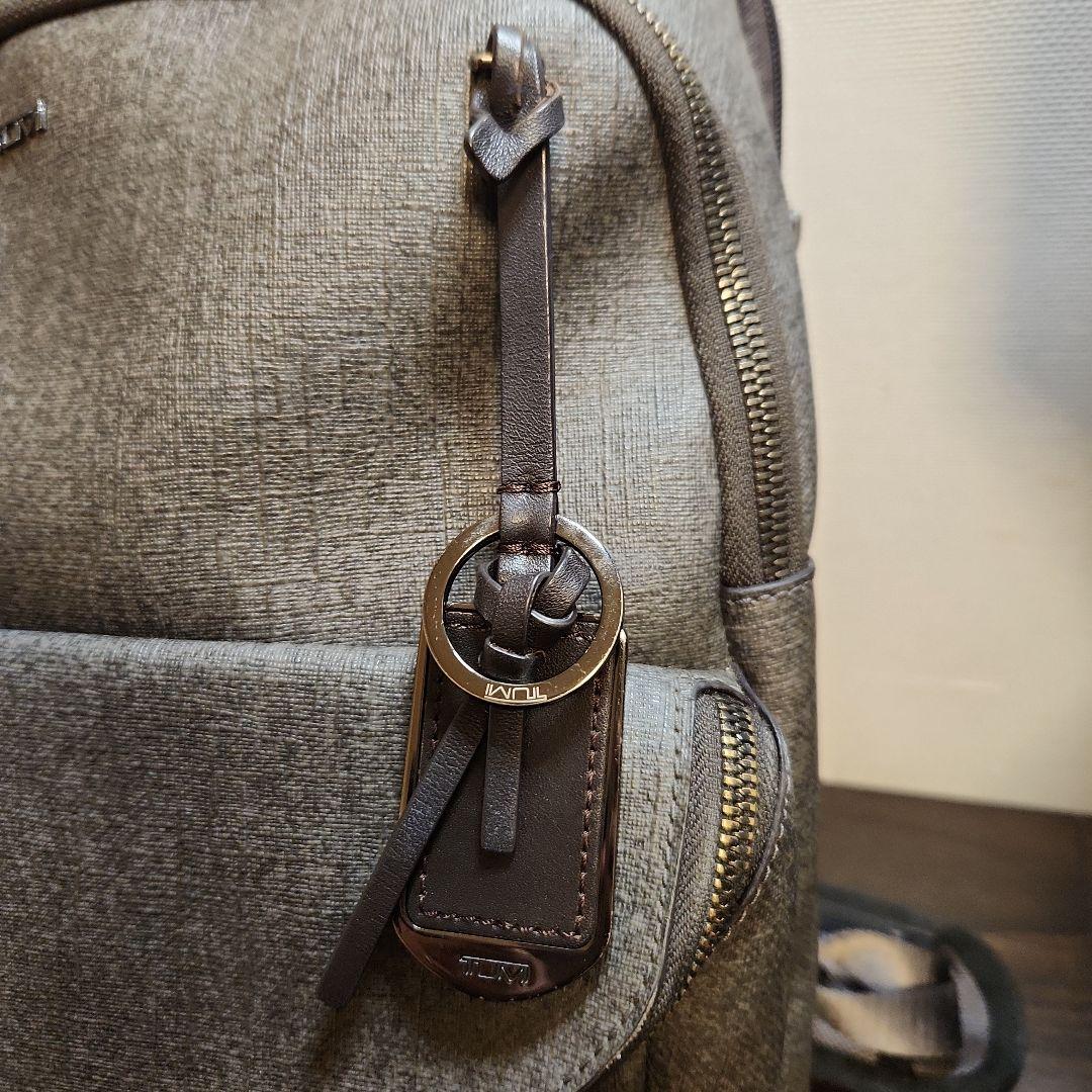 TUMI SINCLAIRリュック『ハーロウ』