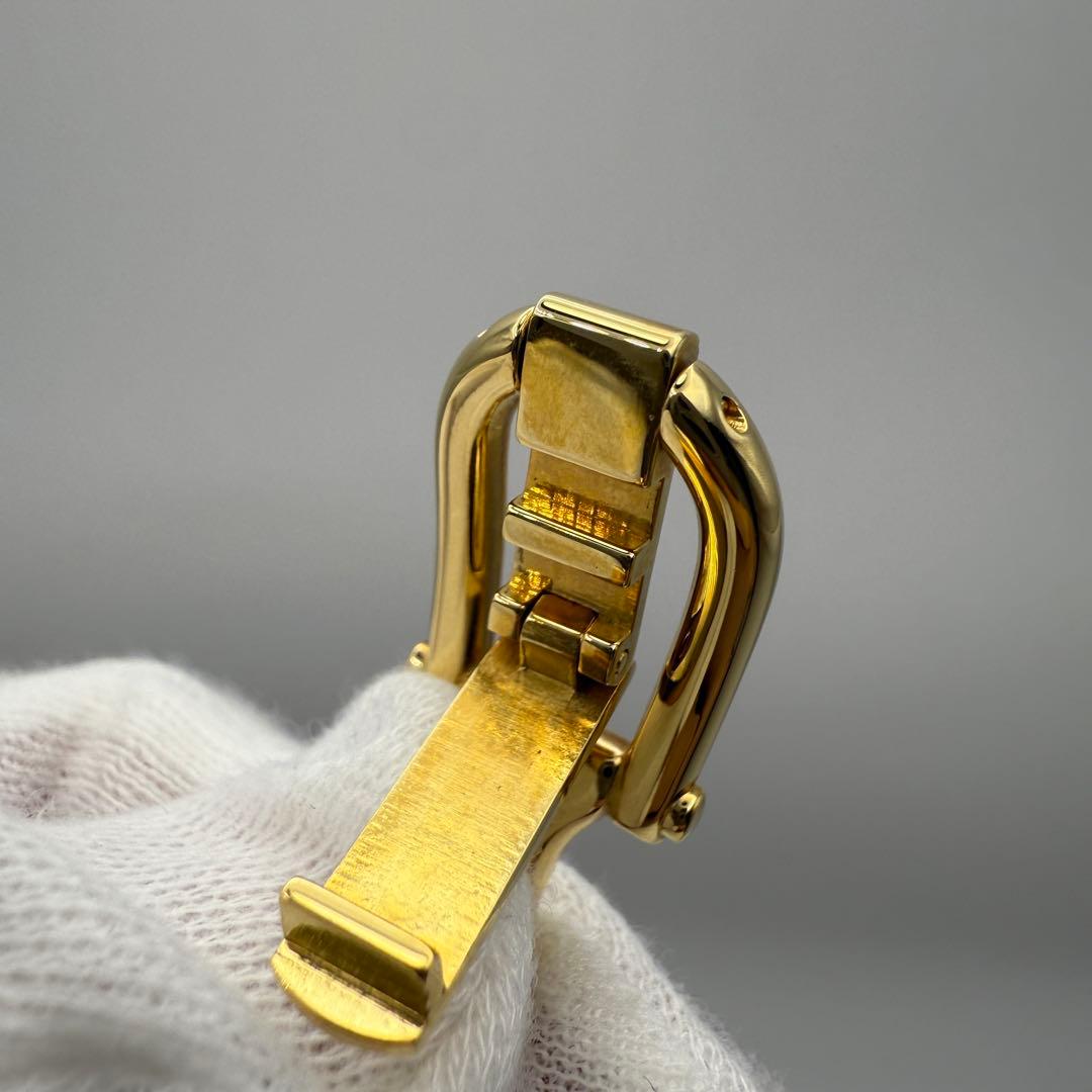 GUCCI グッチ 腕時計 watch 1500L 黒文字盤　ゴールド　美品