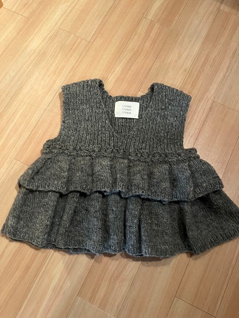 crinkle crinkle crinkleニットフリルベスト