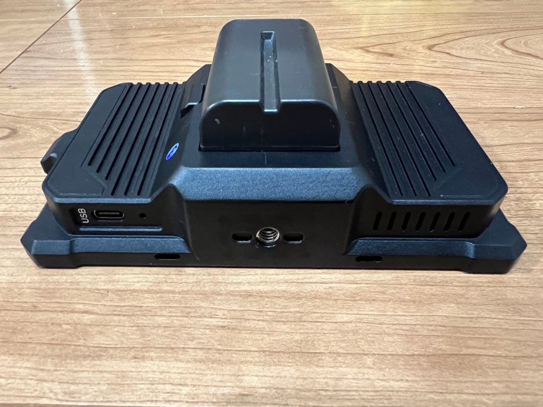 Besview モニター バッテリーマウント付き