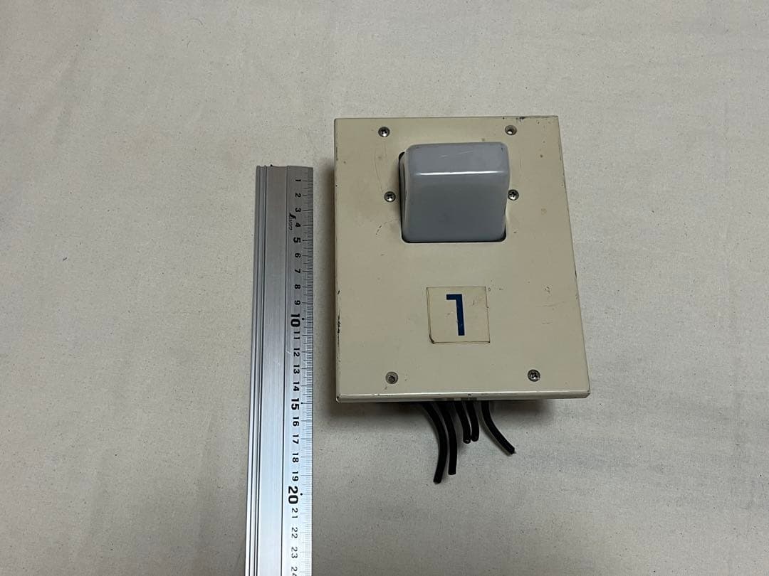 鉄道部品　24系　寝台　部屋灯