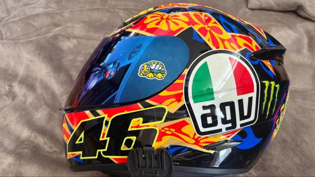 たかたけ　AGV フルフェイスヘルメット ロッシーレプリカ