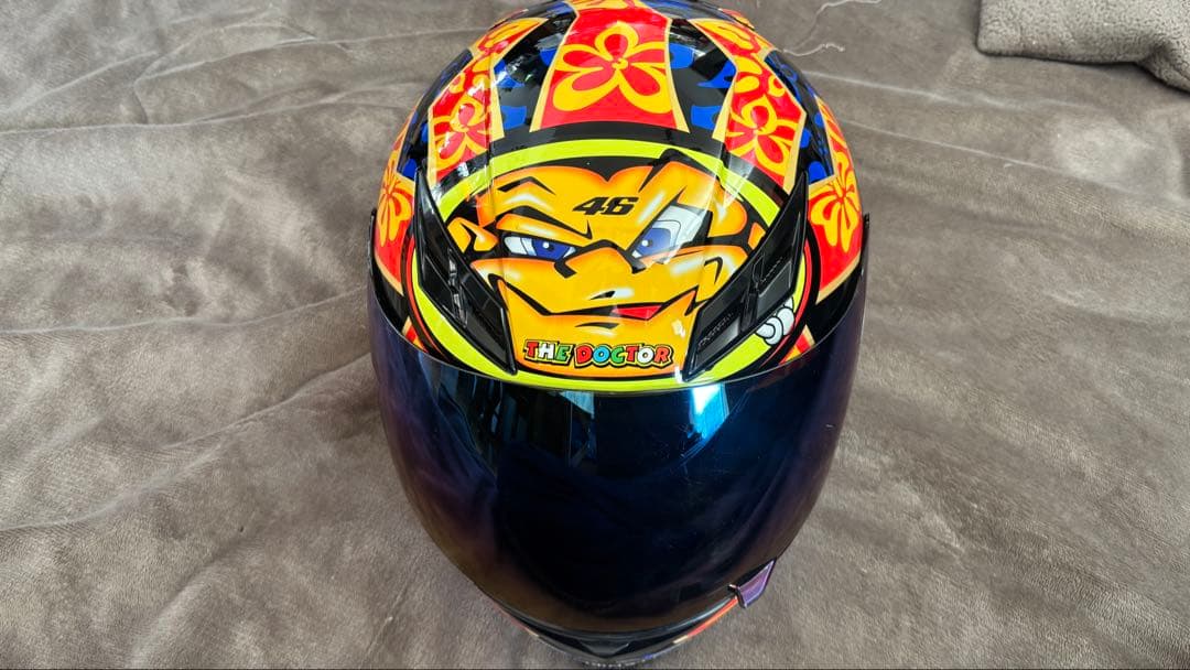 たかたけ　AGV フルフェイスヘルメット ロッシーレプリカ