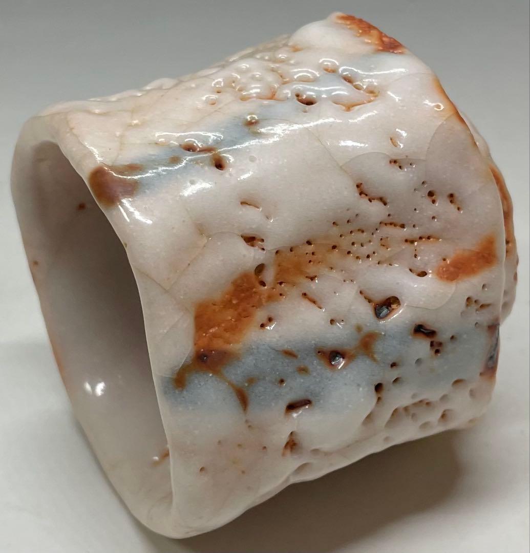 林正太郎　志野焼　ぐい呑　四方桟共箱　共布　栞 　d9431