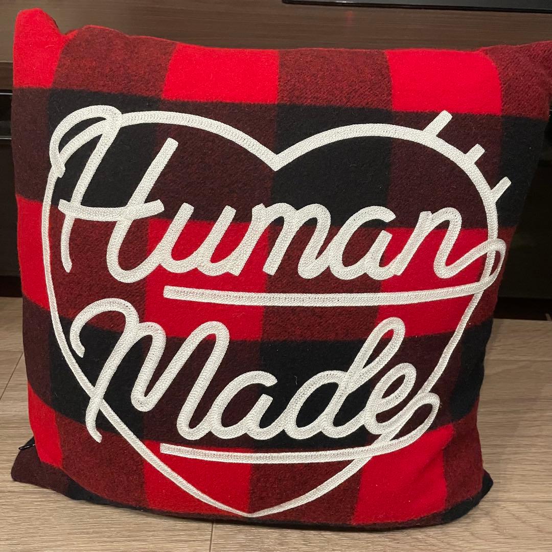 希少 極美品✤ ヒューマンメイド ウールクッション レッド ブラック 赤 黒