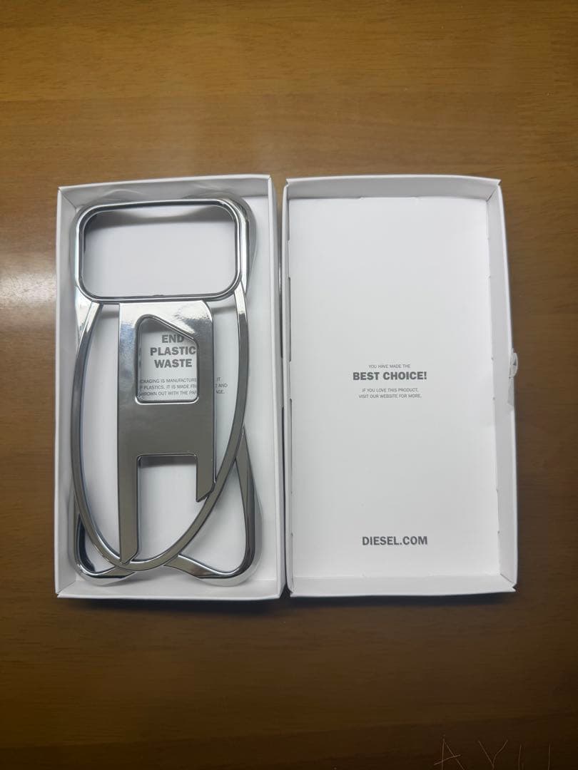 DIESEL iPhone17proMAXケース