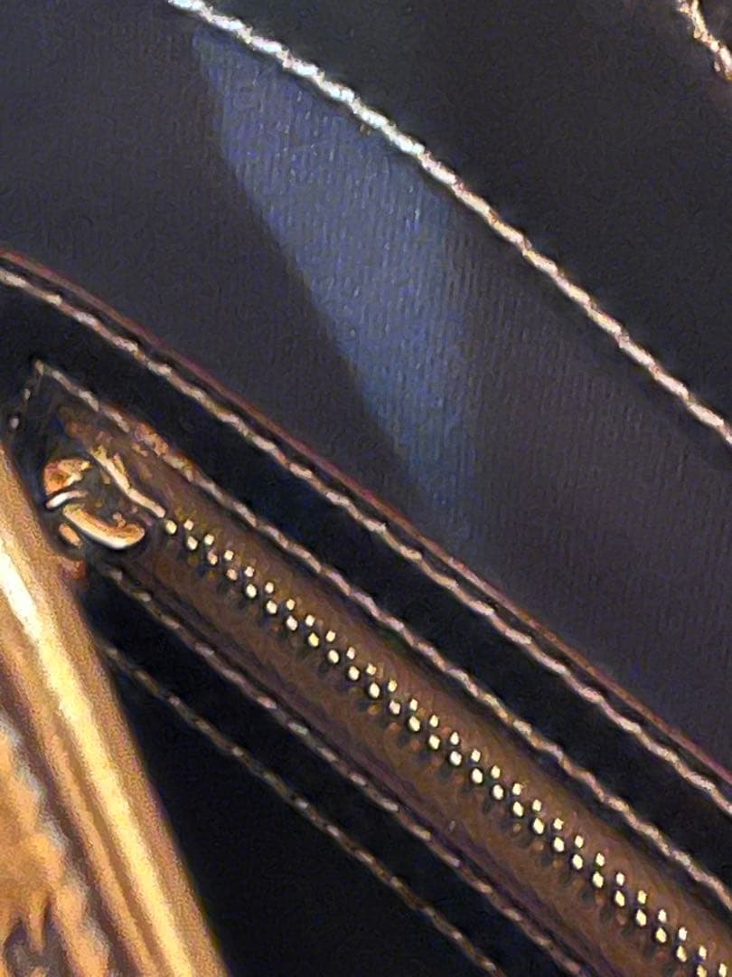 GUCCI ブロンズ ショルダーバッグ