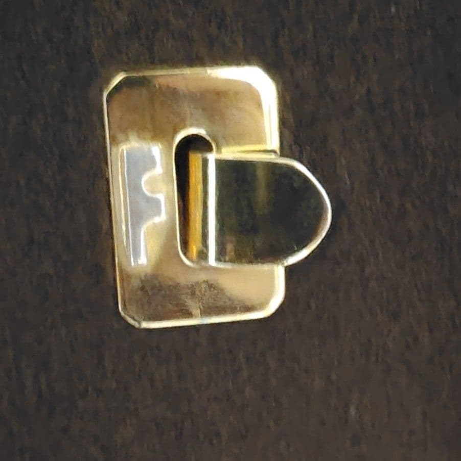 そら美品 Salvatore Ferragamo ロングチェスターコート